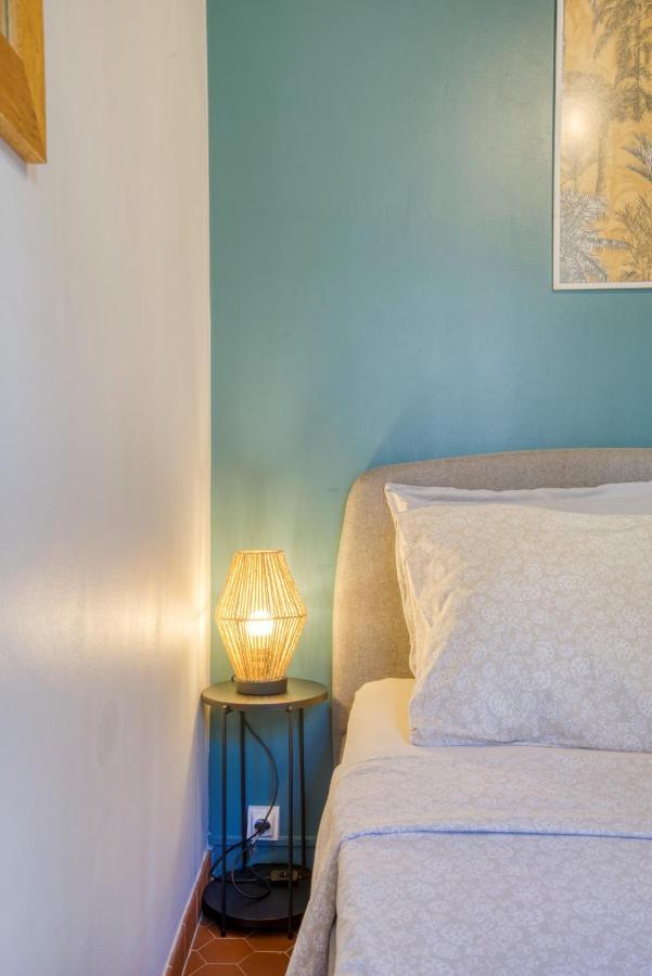 Cosy, Modern, Fully Equipped, Air Conditioning, Nice Historical, Old Town, 1Minute Walk From Beach - "Le Bunico 4" Buitenkant foto