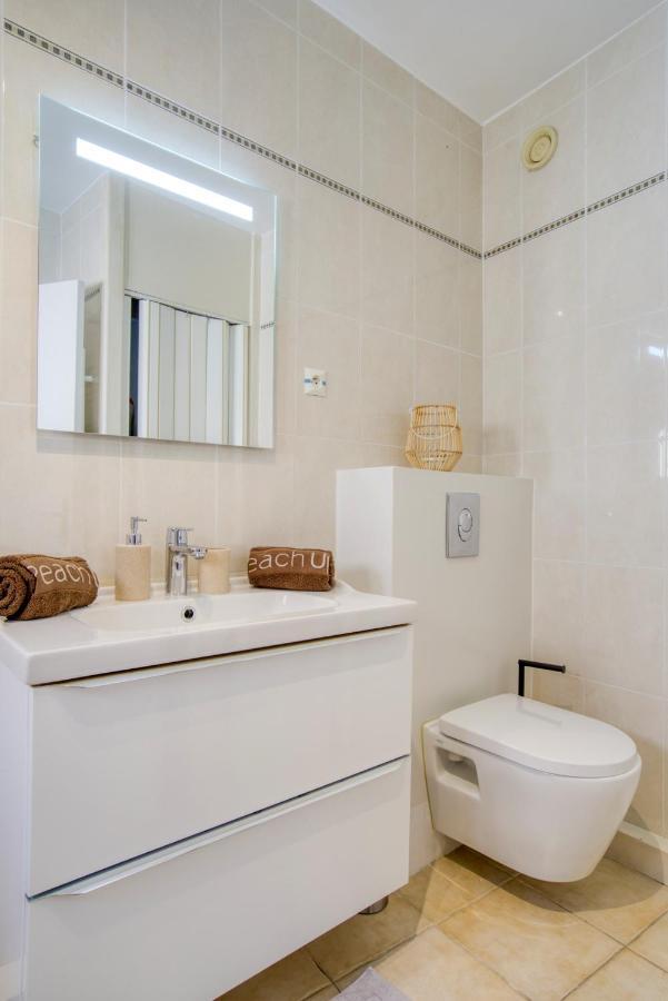 Cosy, Modern, Fully Equipped, Air Conditioning, Nice Historical, Old Town, 1Minute Walk From Beach - "Le Bunico 4" Buitenkant foto