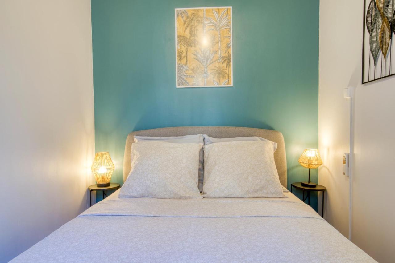 Cosy, Modern, Fully Equipped, Air Conditioning, Nice Historical, Old Town, 1Minute Walk From Beach - "Le Bunico 4" Buitenkant foto