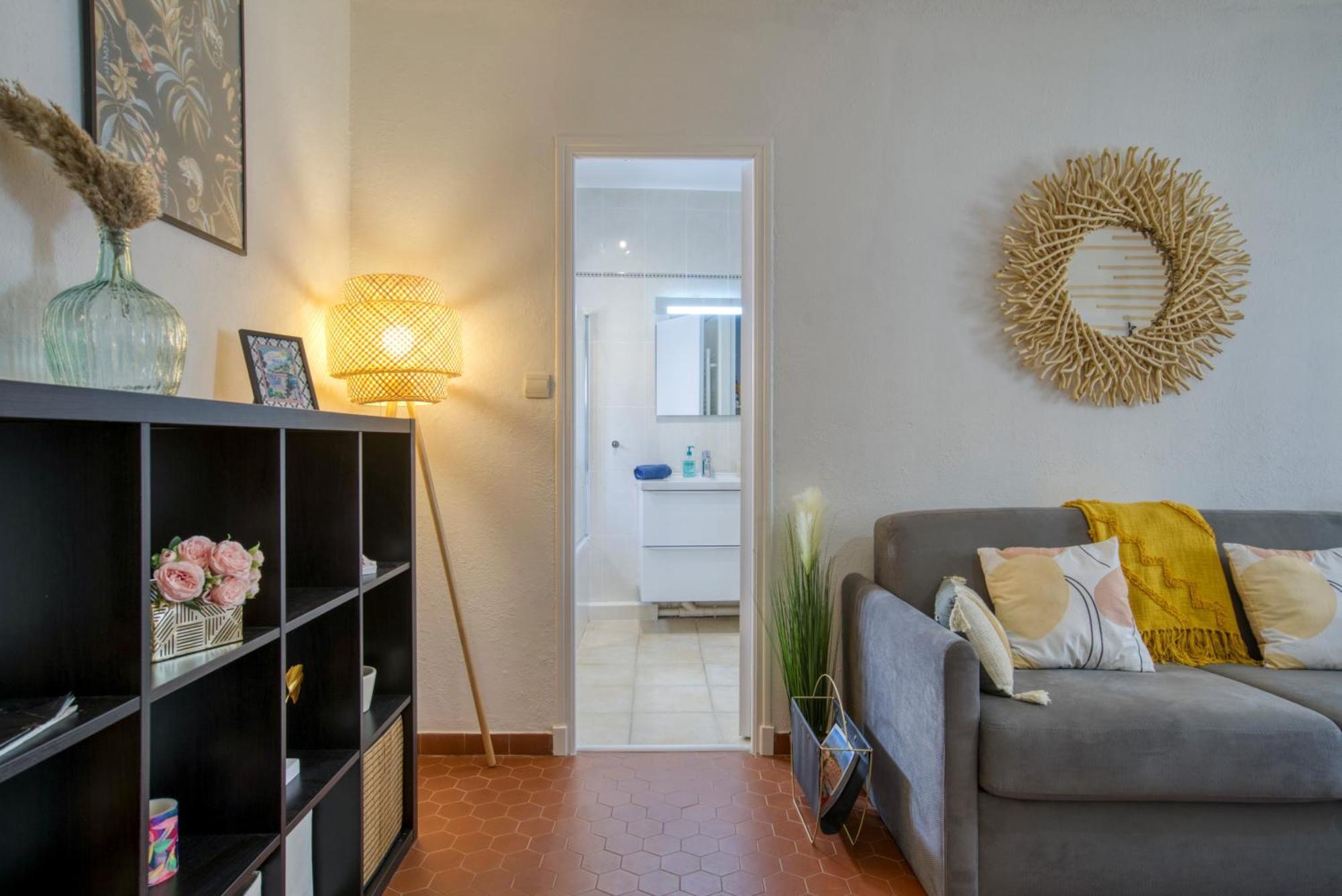 Cosy, Modern, Fully Equipped, Air Conditioning, Nice Historical, Old Town, 1Minute Walk From Beach - "Le Bunico 4" Buitenkant foto